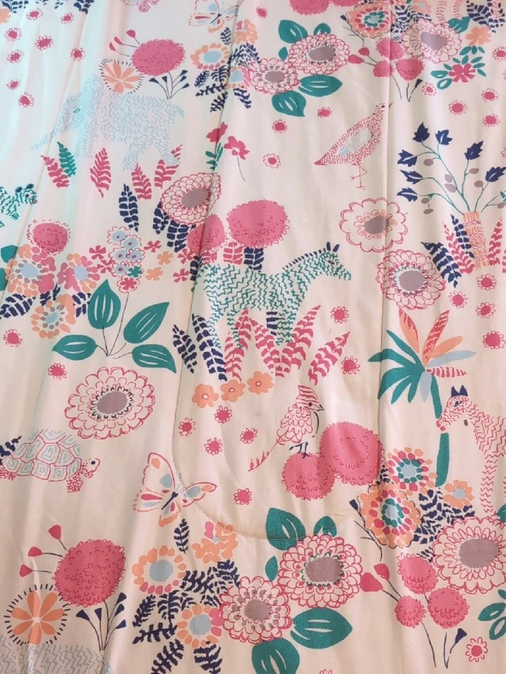 Pink Floral Reversible Sheet Set with Geometric Accent